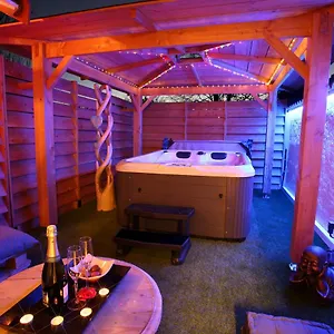 https://studio-avec-piscine.fr-provencehotel.com
